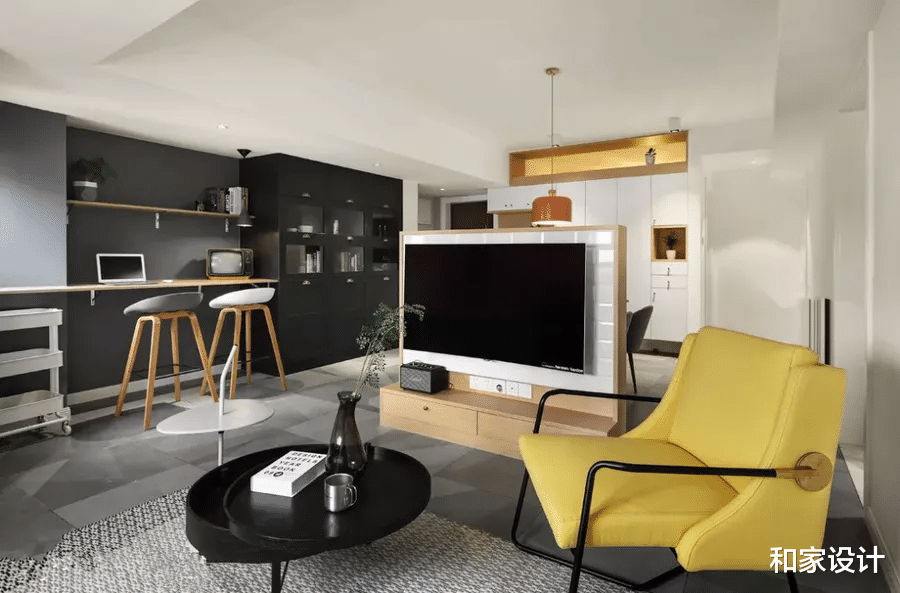 谁说客厅只能是沙发+茶几?可以尝试以下布局方案会更加合理