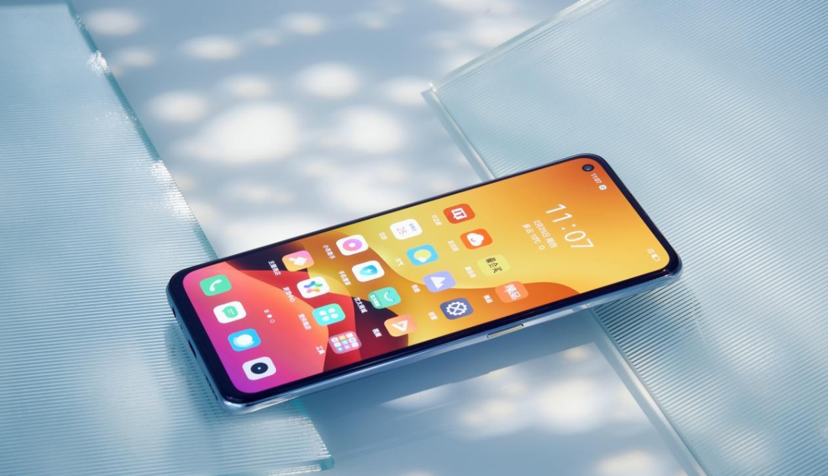 realme|120Hz高刷+65W闪充，为给新旗舰让路，老旗舰被迫退场价格更亲民
