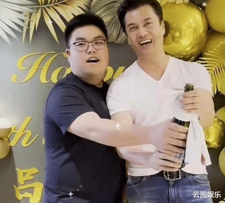 甄子丹|吕良伟与甄子丹内地聚会！举杯畅饮心情好，曾想跟对方做亲家遭拒