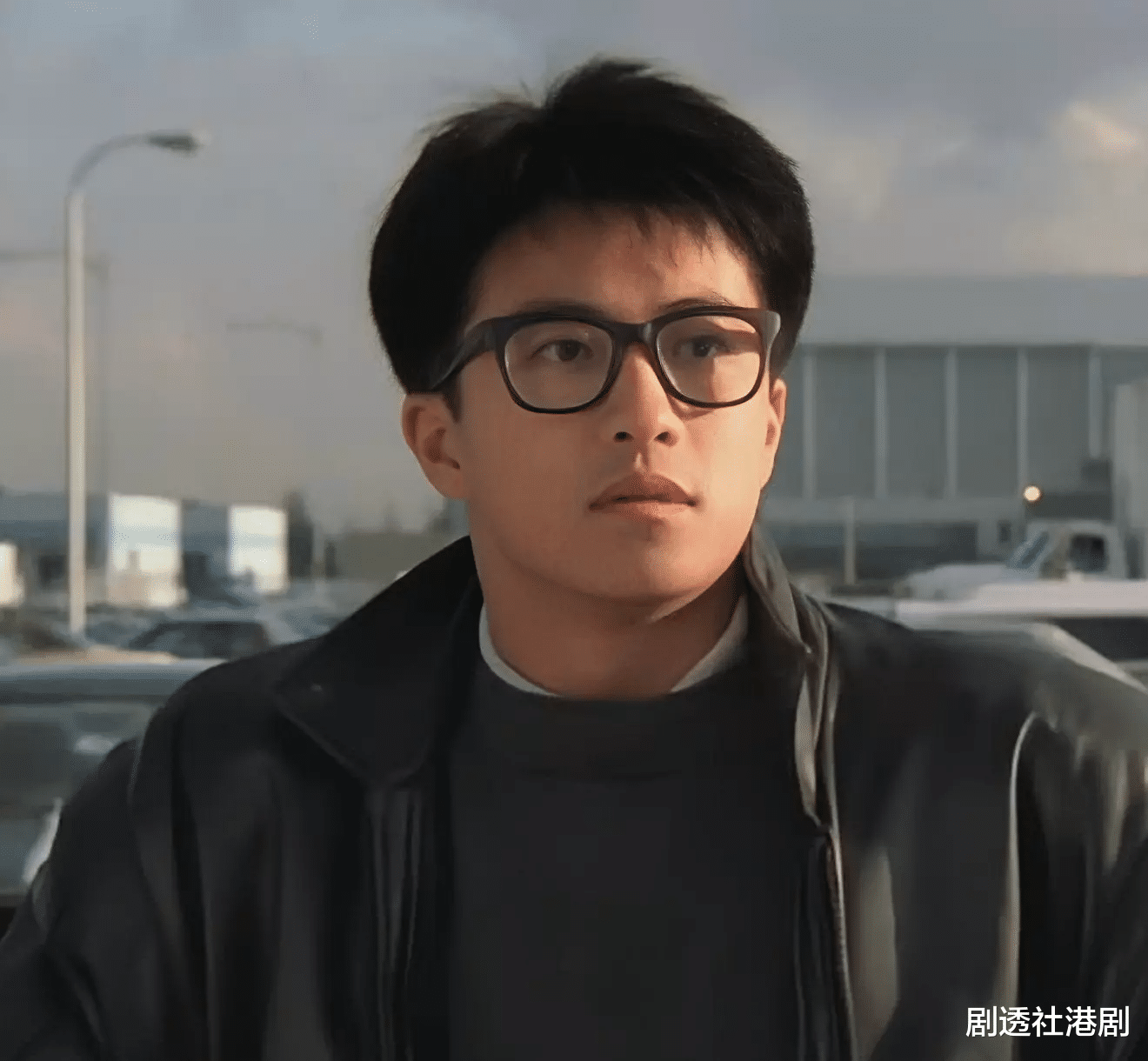 艾滋病|香港知名男星变“失踪人口”！身高不到一米七，被误传患艾滋病离世