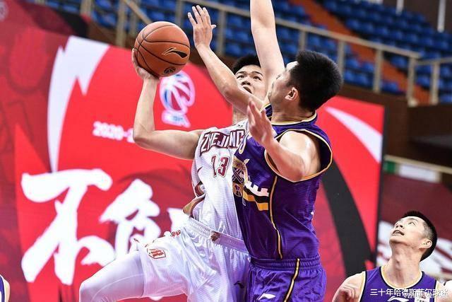 徐長鎖|一針見血！球迷道破上海男籃大勝山東高速的真因：徐長鎖也無解