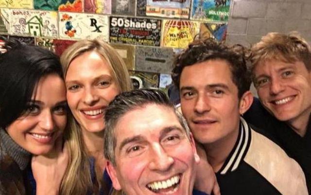 凯蒂·佩里|“水果姐”凯蒂佩里：被男人痛甩崩溃大哭，天后偏爱痞气蹲监男