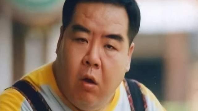 车保罗|8位香港黄金配角晚年：周伯通瘦60斤，胖头陀成保安，他胖到272斤