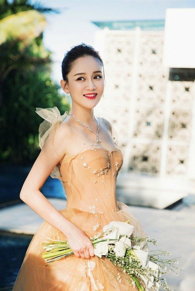 吴磊|瓜田炸了!狗仔爆料王姓男星夜会两美女,吴磊赵露思陈乔恩有绯闻