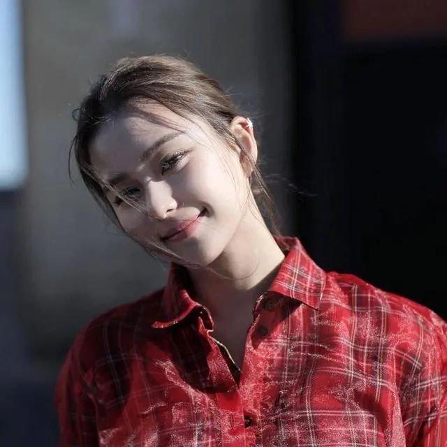 何超莲|真怀啦？！聘礼10个亿，娱乐圈小公主终于嫁了！