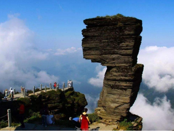 梵净山|梵净山是个好去处,来到这里怎么游玩?要看到这些特点