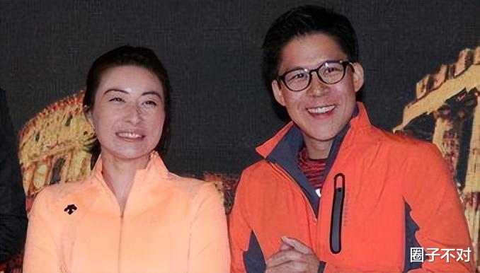 霍启刚|霍启刚:因失去3千亿继承权,遭前任抛弃,郭晶晶为何甘愿接受他