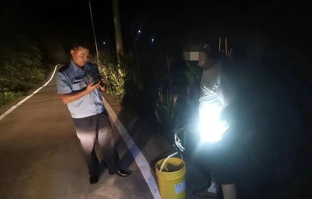 案例:7名嫌疑人抓8000余只野生蟾蜍,出售获利上百万被警方查处