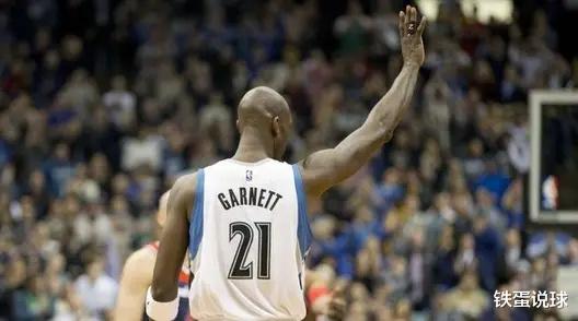 龙南|职业生涯最后一季，球员以何种方式告别，韦德最尴尬、科比最风光