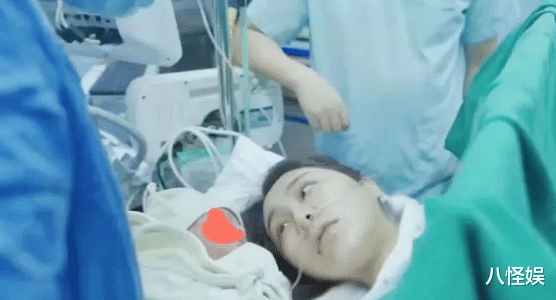 李子峰|李子峰晒一家三口叠手照官宣老婆产子，双手抱娃笑容满溢，超有爱