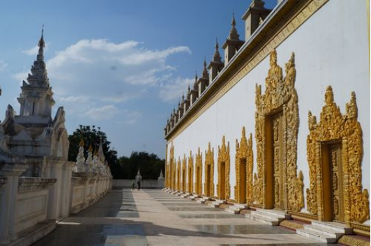 都美竹|缅甸有座奇妙的宫殿，用木头修建而成但比金子还值钱