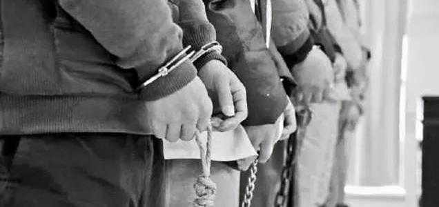 满江红|女富婆吴胜明:经历丈夫出轨,女儿自杀,71岁扫厕所身家再过亿