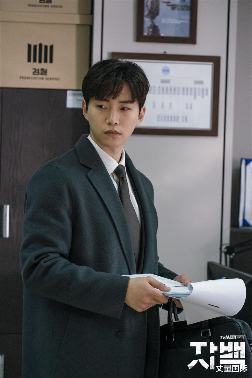 律师|6位韩剧「最帅律师」!李钟硕宋仲基帅出新高度,李准基能文能武帅翻