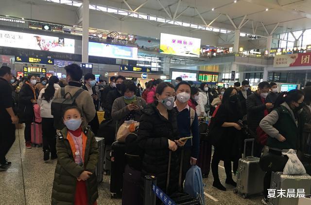 上海市|上海疫情出现拐点大批人员离开，加价500还需靠抢票：进站需2小时
