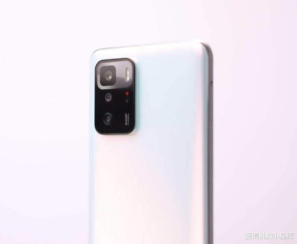 红米手机|红米Note10Pro、真我GT Neo2T怎么选?分析各自优缺点后终于懂了