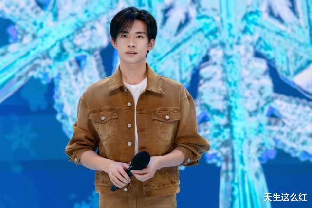 易烊千玺|不看张艺谋的《满江红》，是观众的损失，不是易烊千玺的？