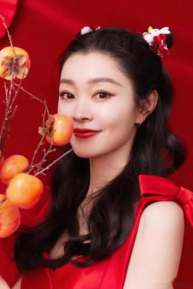 央视春晚|央视春晚10位女星唯美造型30张高清照片,一句话点评欢迎讨论