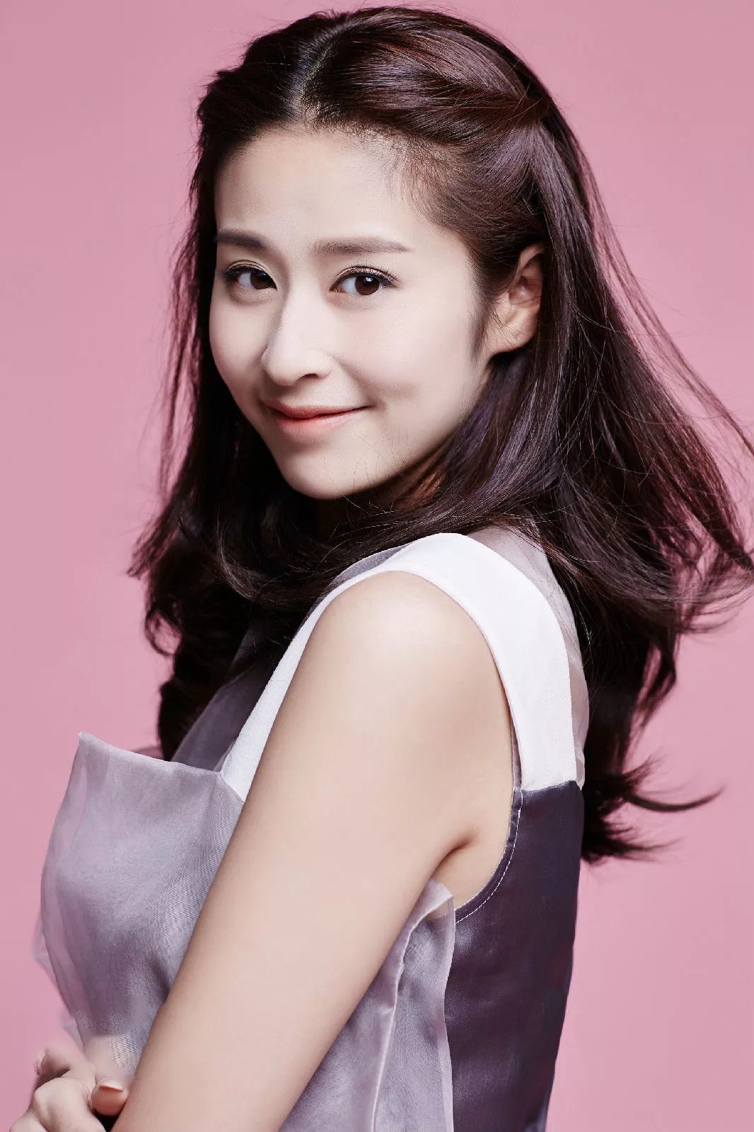 颖儿|\口无遮拦\颖儿：得罪杨幂遭黄圣依忌惮，背刺刘诗诗与付辛博AA制