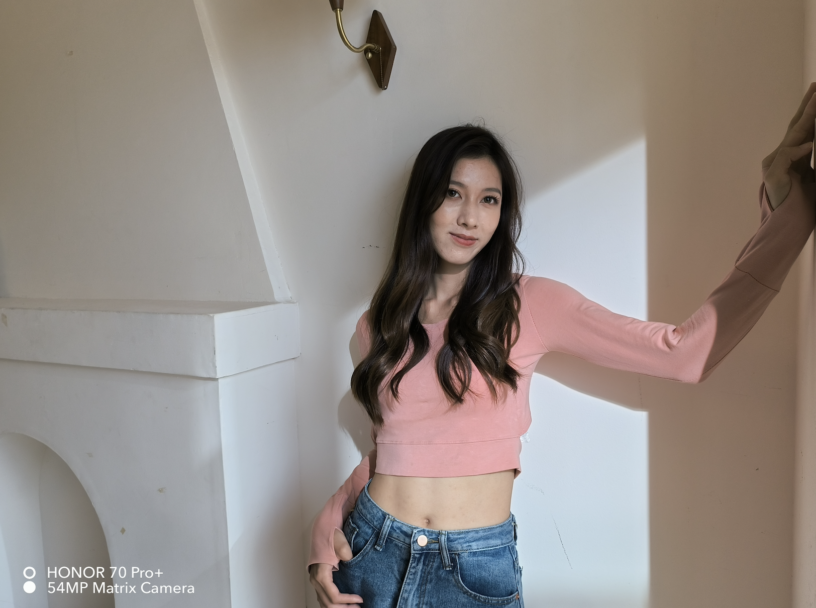 苹果三星OPPO荣耀四机同上擂台，论影像谁能胜出？样张表现知分晓