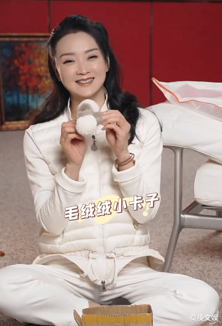 王艳|阔太王艳接地气,最爱吃7块钱一袋的酸菜,自曝用日本厕纸后爱上厕所