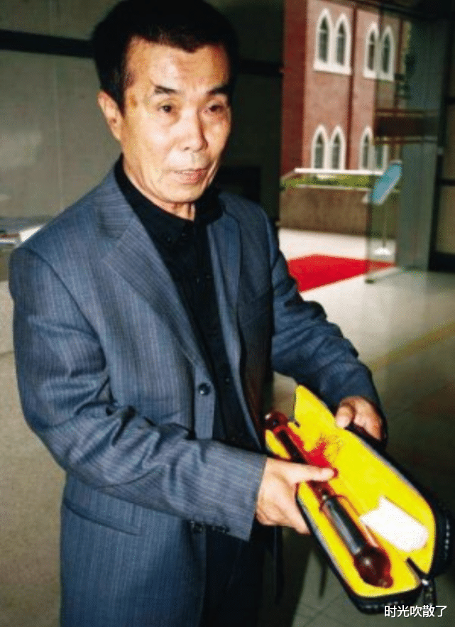 何庆魁|何庆魁：高秀敏去世后转身回到妻子身边，17年过去，他怎么样了？