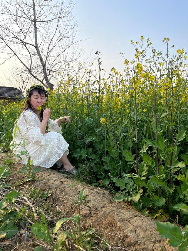 余秀华|看余秀华谈恋爱,我露出了姨母笑