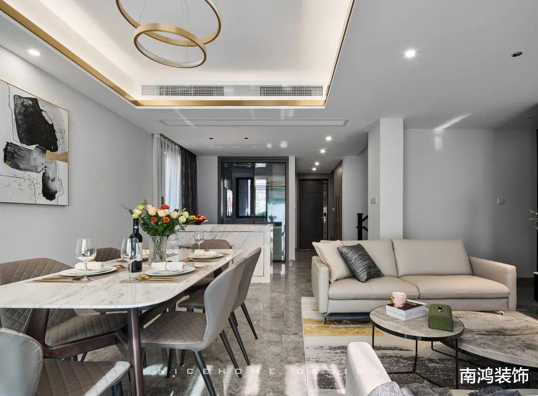 143㎡现代风排屋,灰色外壳下的精致与舒适