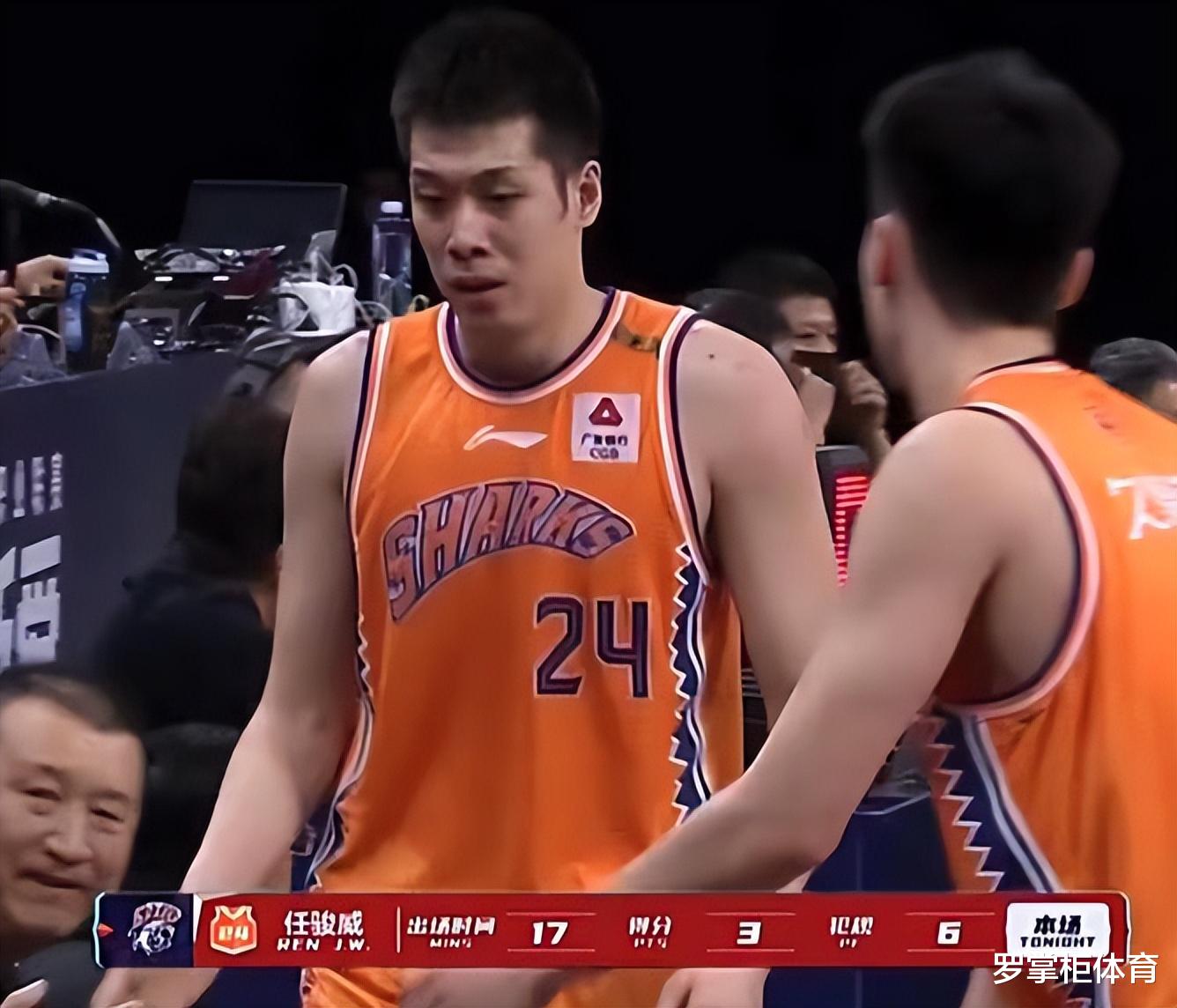 深圳男篮|上海队2-0晋级！富兰克林高开低走，头号功臣荣誉能否授予他？