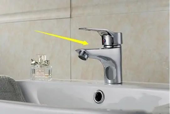 条条戳心!卫生间万万不能这样设计,10处小漏洞,入住就知有多坑