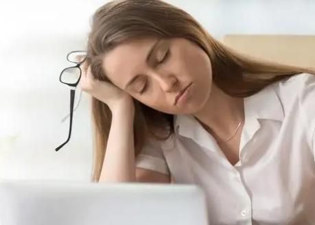 肝脏|医生忠告:肝不好的人,6种水果平时可多吃,或能帮助修复肝功能