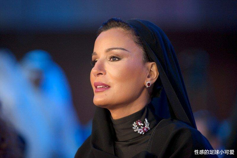 谢哈·莫扎：阿拉伯世界的超级女性