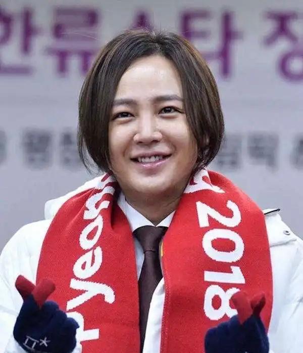 张根硕|曾经爆红的花美男张根硕，经历发胖，逃税和兵役，终要回归了