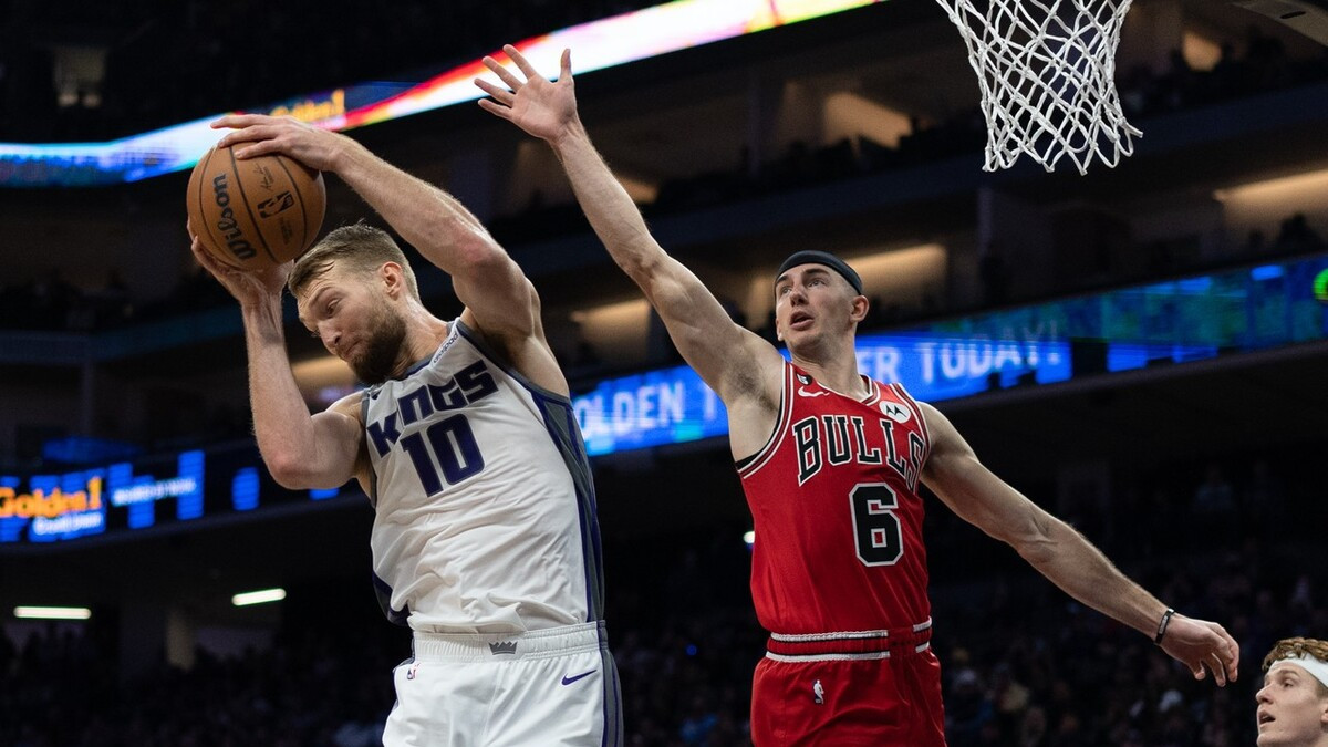 场均12.3篮板，联盟第1！被交易，反而打出第二春，亿元合同稳了