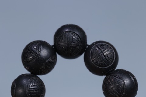 沉香|收藏精品！清 宫廷风格，老沉香朝珠一组