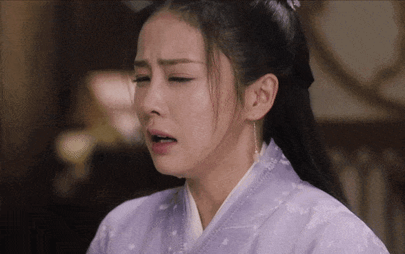 白梦妍|三年演7个女主都没火，却还稳坐“一姐”地位，白鹿凭什么？