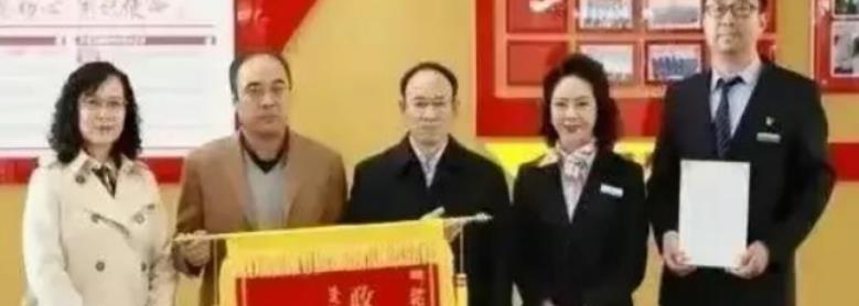 李少莉|“李少莉事件”有了新进展，听一下她的同事是如何评价她的