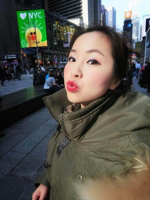 玫瑰 舒淇巴塞尔表展绽放女神光的秘密是它：2018想跟上彩妆流行必看