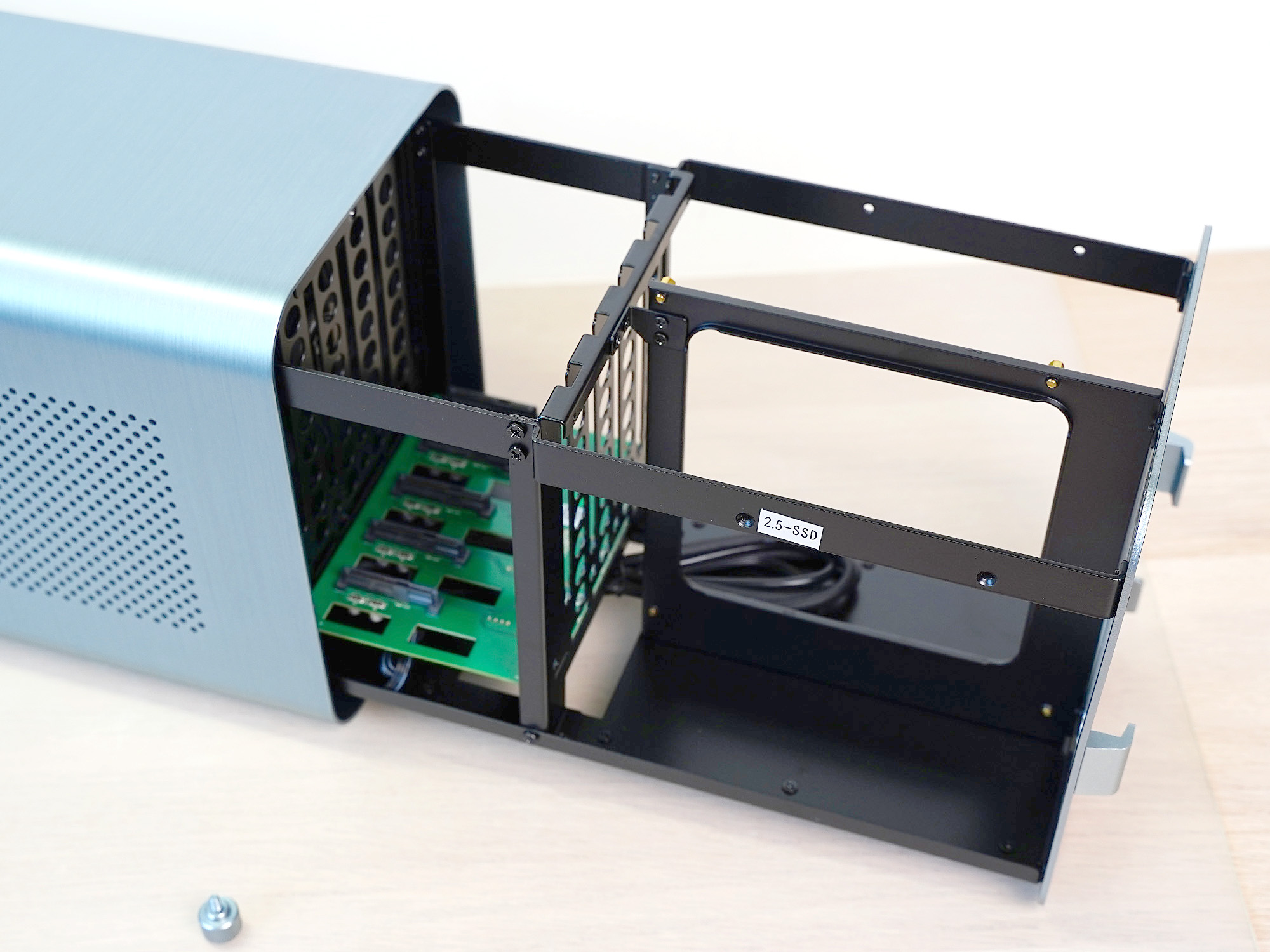 |DIY NAS装机纠结半年,不懂就问!该装个神马底层系统?