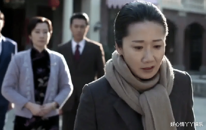 桂姨|伪装者:为爱情黑化的桂姨,对明诚到底有几分真心呢?