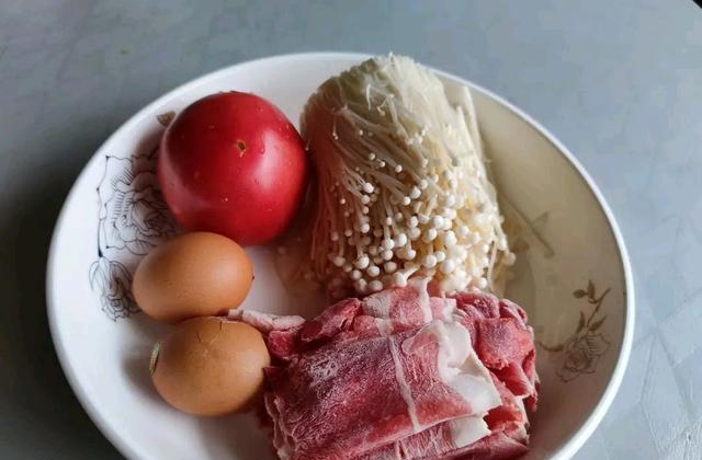 末伏到出伏,记得“多吃4样,不做2事”,滋阴敛阳,为秋冬打基础