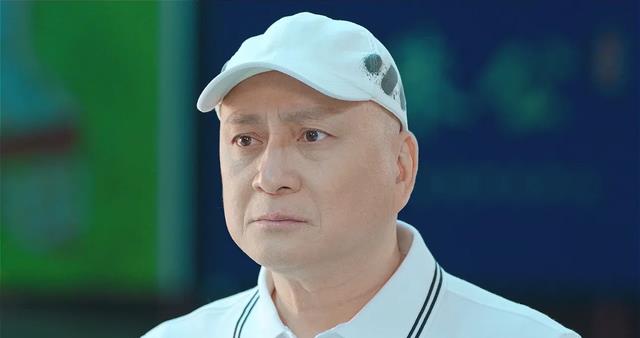 汤镇业|2段婚姻6个娃，63岁汤镇业为养家半年拍戏4部，一年支出近500万