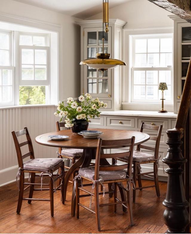 走进美国夫妻的百年老宅,复古装饰饱含沉静自然之美,太治愈了