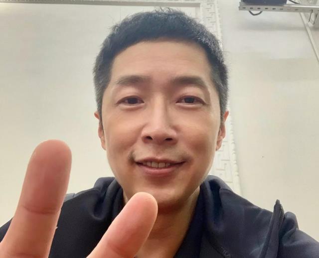 马浚伟|恭喜!知名港星马浚伟升级成公职人员,以硕士学位从北京大学毕业