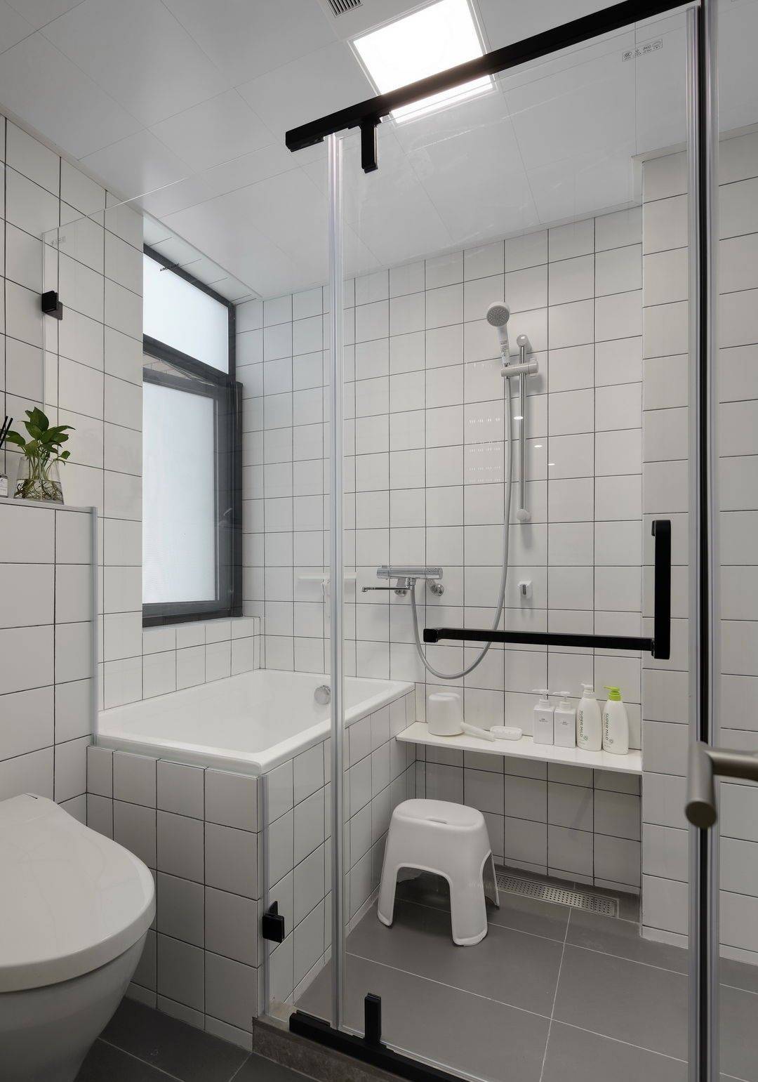 传统地漏已经过时了,聪明人都这样做,下水快还不堵,真有远见