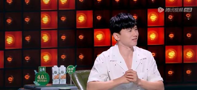 黄西|《脱口秀大会5》争议大，演员黄西评价：人人都可以当5分钟领笑员