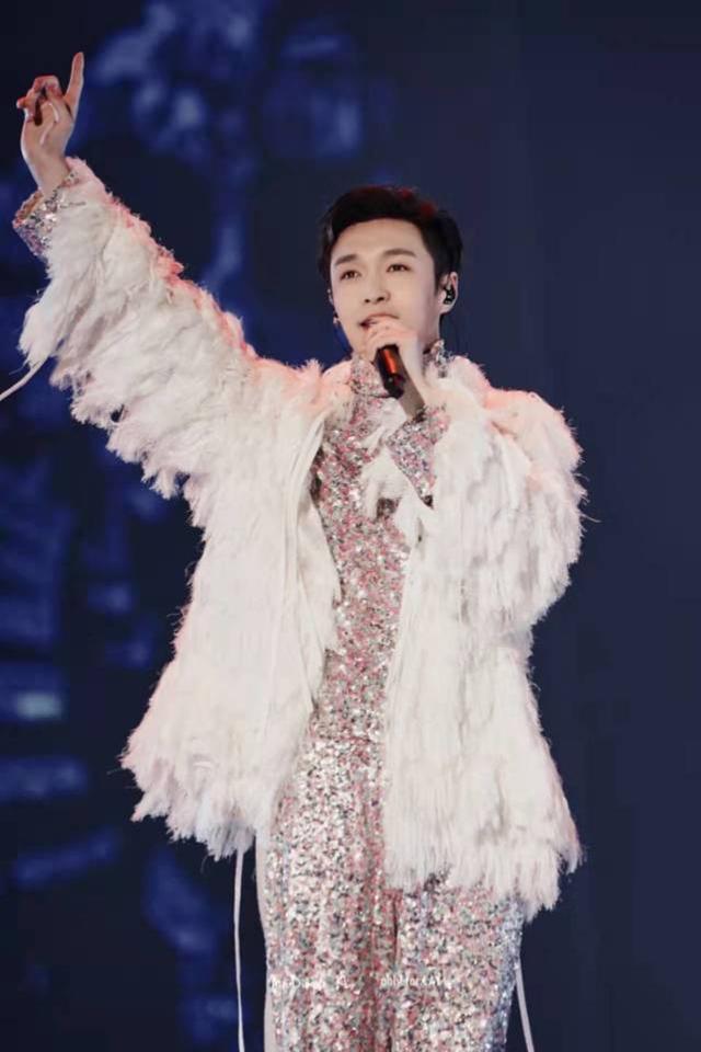 张艺兴|张艺兴现身央视春晚彩排，这是对他顶流实力最大的认可