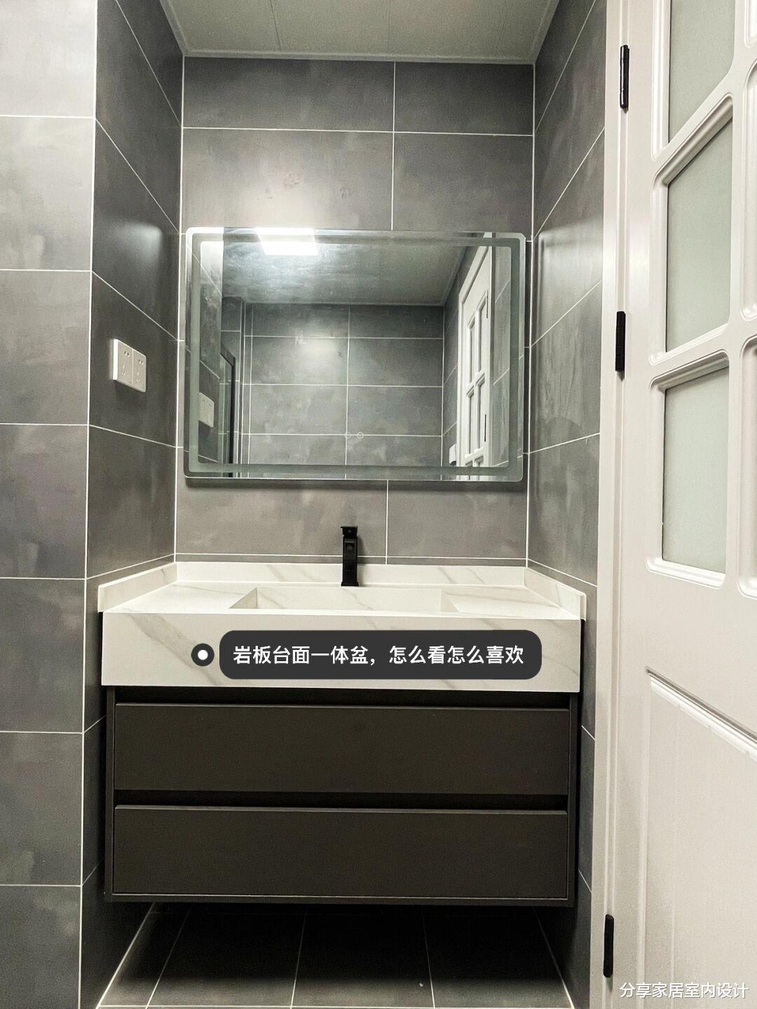 90后婚房，打扫干净准备要入住，刷网红灰，效果很漂亮啊！