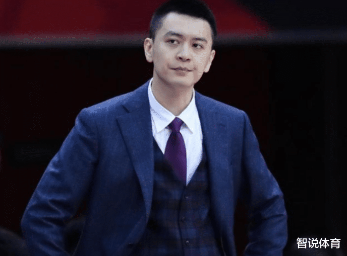 辽宁男篮|3人离队！2人打包！辽宁巩固冠军王朝，杨鸣有望喜迎周琦+高诗岩