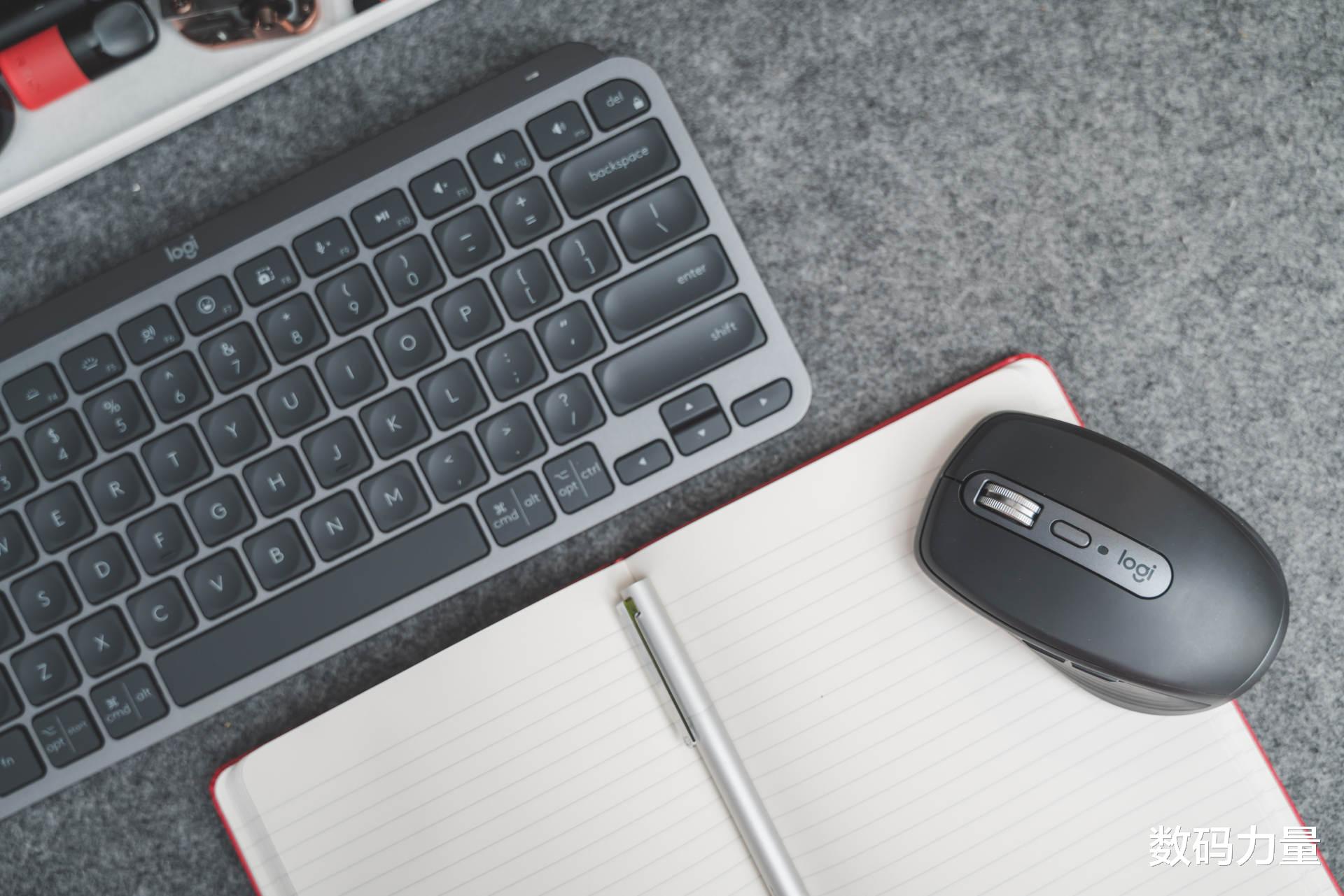 国产手机|就这款罗技虎年限定版键鼠礼盒，过年送女友，飘了