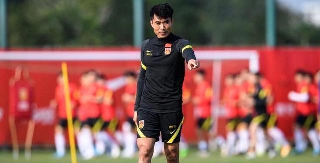 郑智|广州恒大队魂再获称赞，为中国球员开新路，未来会重返职业队